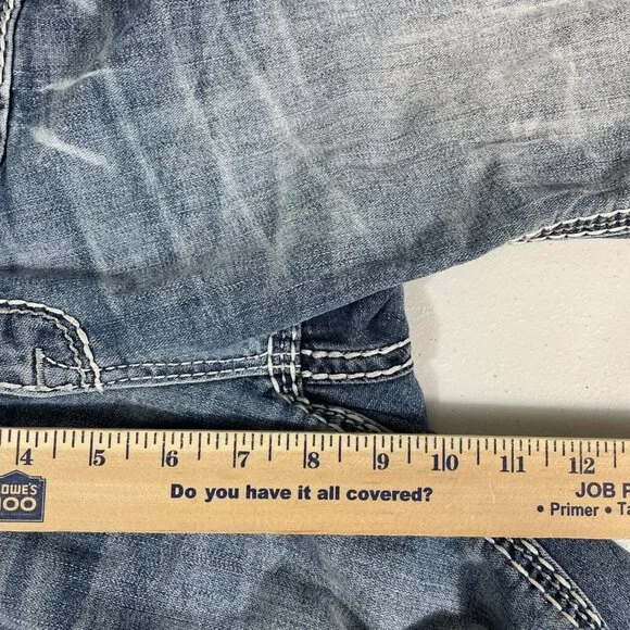 Rock Revival Yeon Denim Shorts Womens Size 26 Light Wash Bermuda Cotton Stretch - Picture 11 of 15